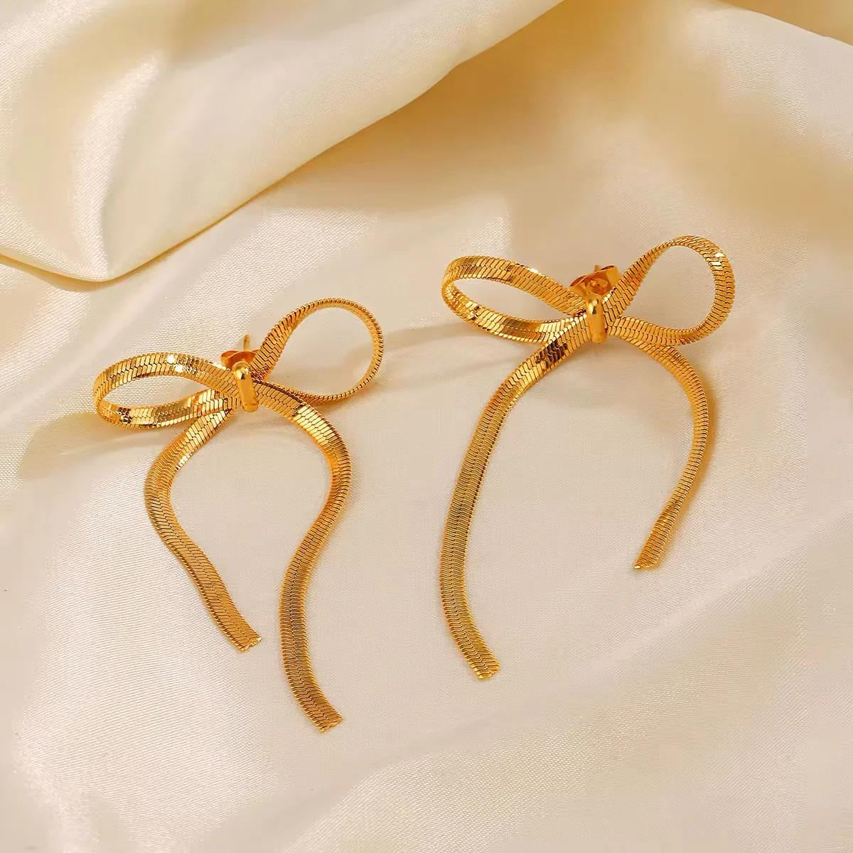 Maisy Bow Earrings -18K