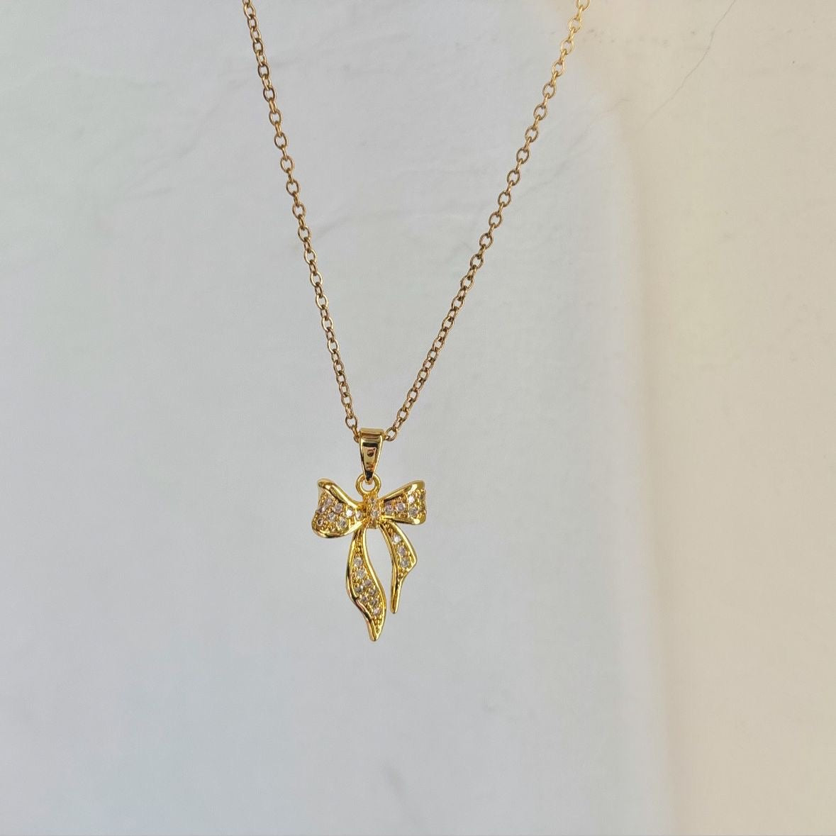 Glitzy Bow Necklace