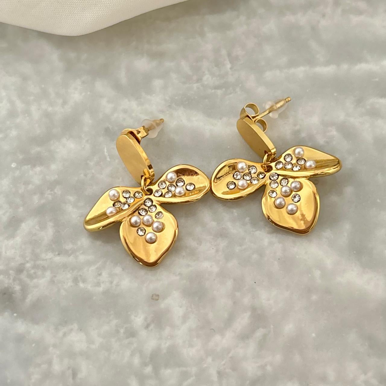 Splendour Serenity Studs