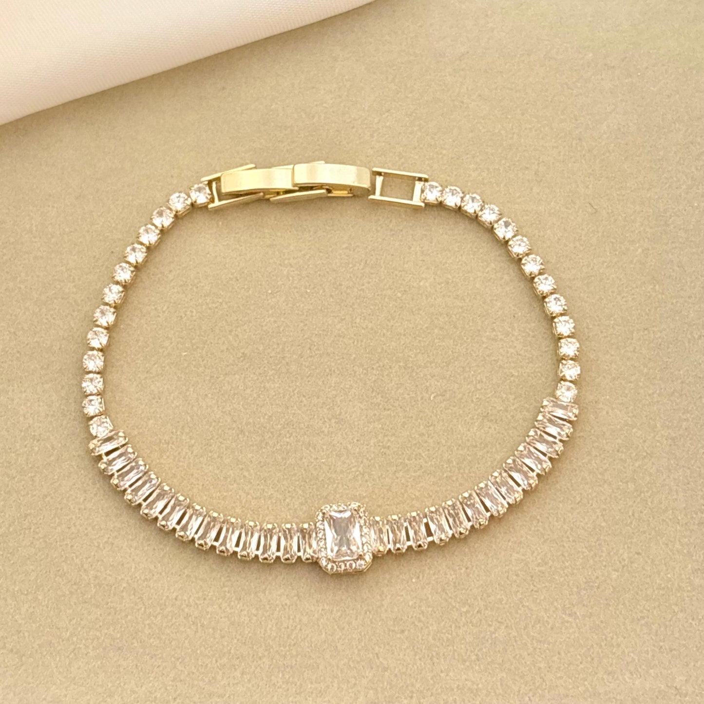 Queen LUX Tennis Bracelet