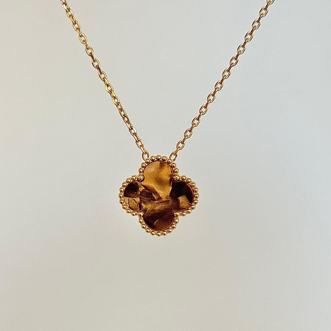 Cascade Clove Necklace -18K