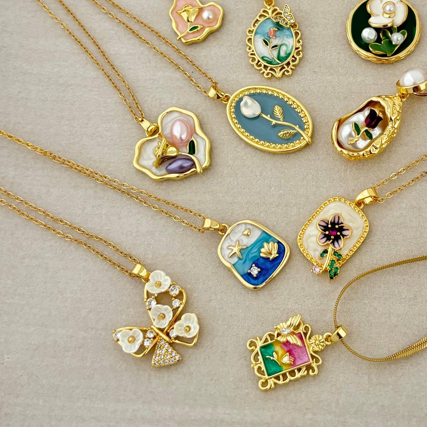 Renaissance Zircon Necklace -18K |  Hand Painted