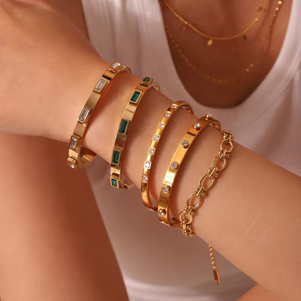 Anna Baguatte Gem Bracelet