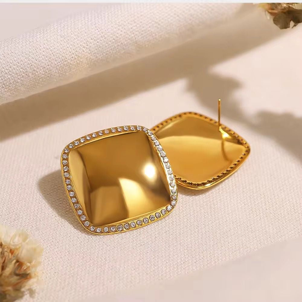Allure Zircon Pave Studs -18K