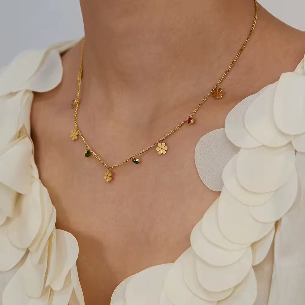 Daisy Daydream Necklace