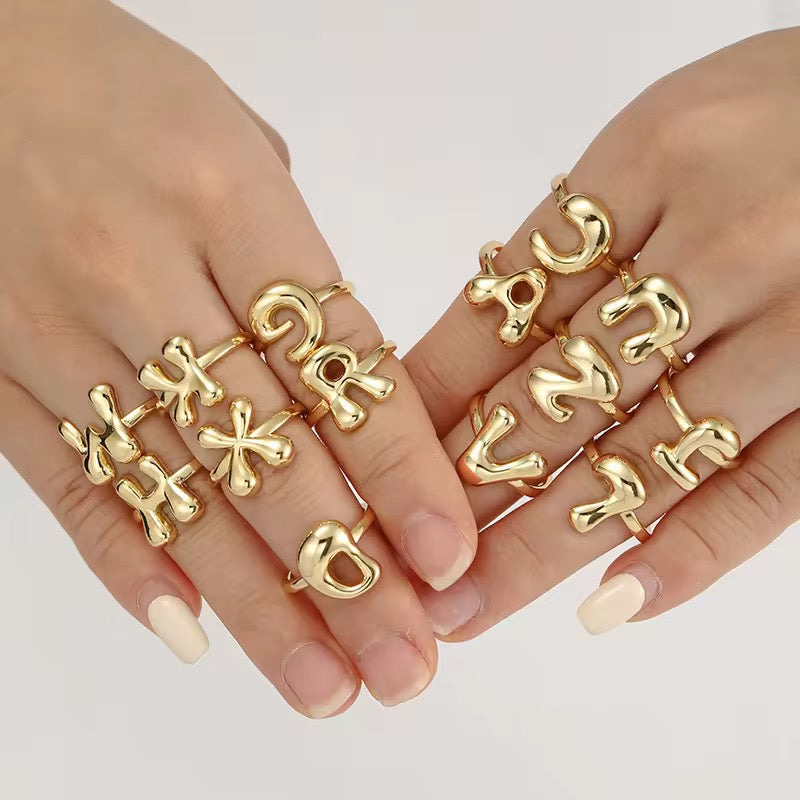 Bubbly Initial Rings