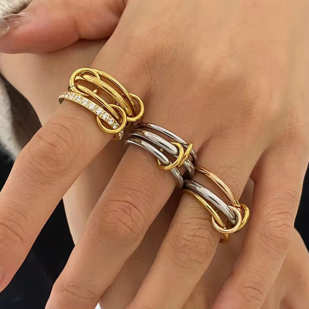 ISALÉA Eternity Interwine Stack Ring -Set Of Four