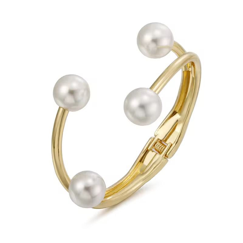 Perlée Cuff