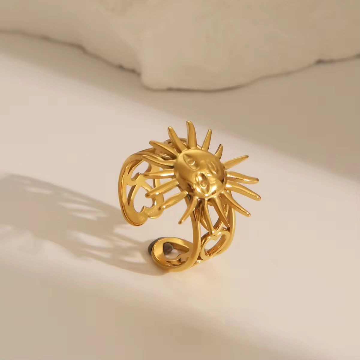Solaris Ring
