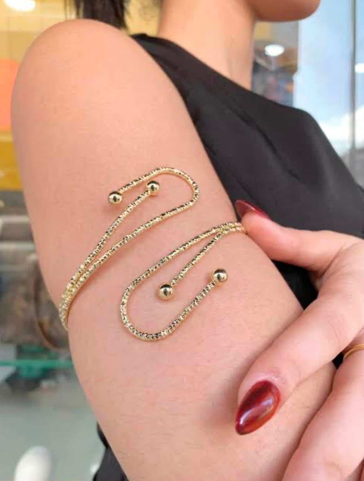 Zeritta Armlet