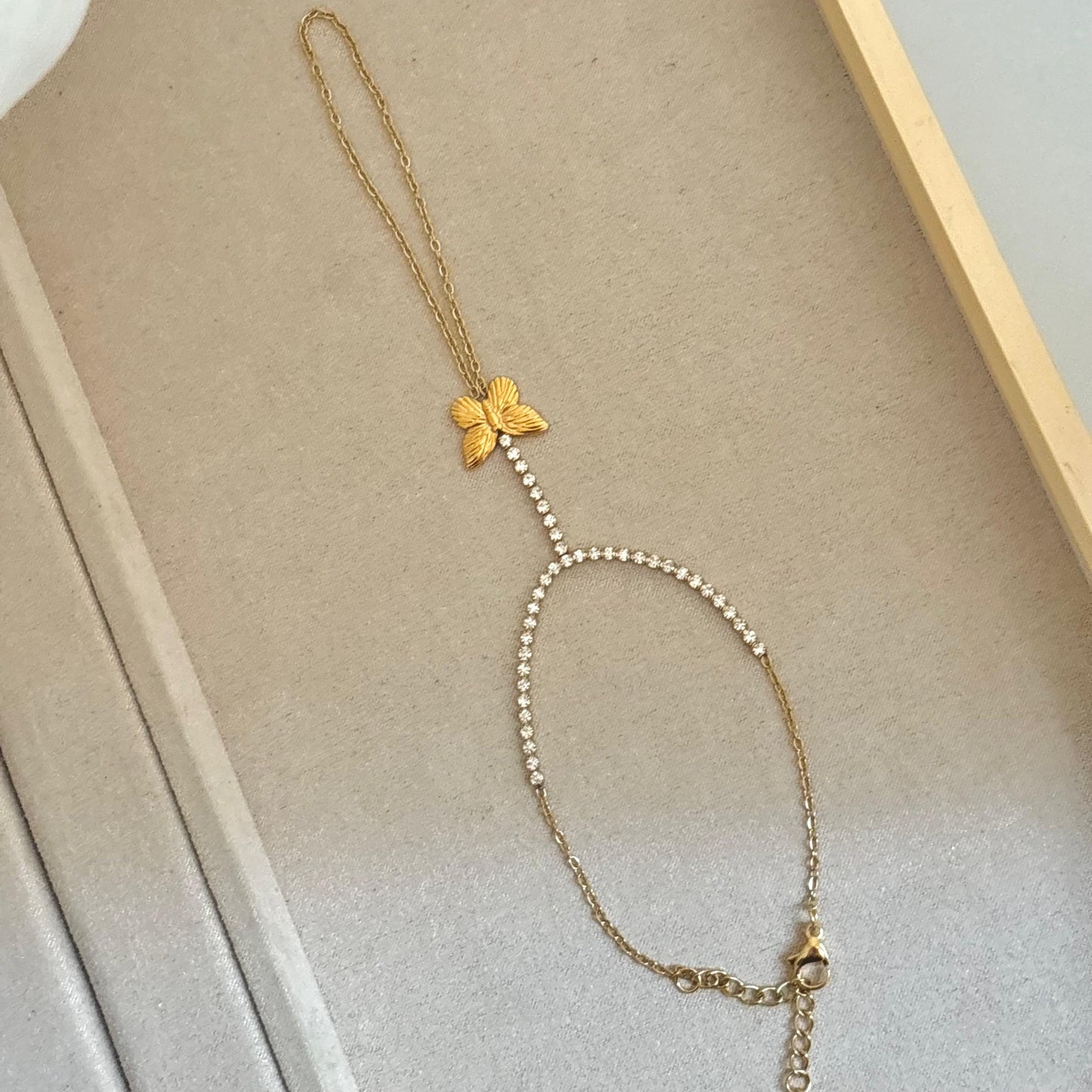 Fawnie Hand Chain