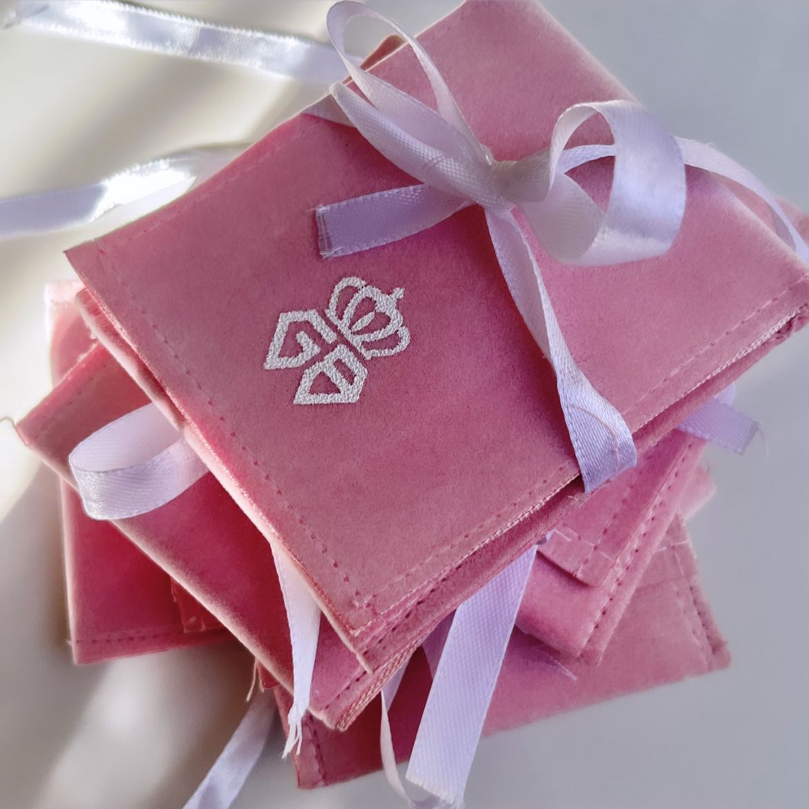 Luxe Glitz Jewelry Pouches