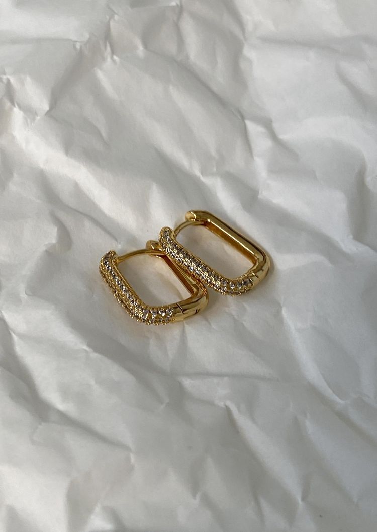 Layla Hoops -Two Way