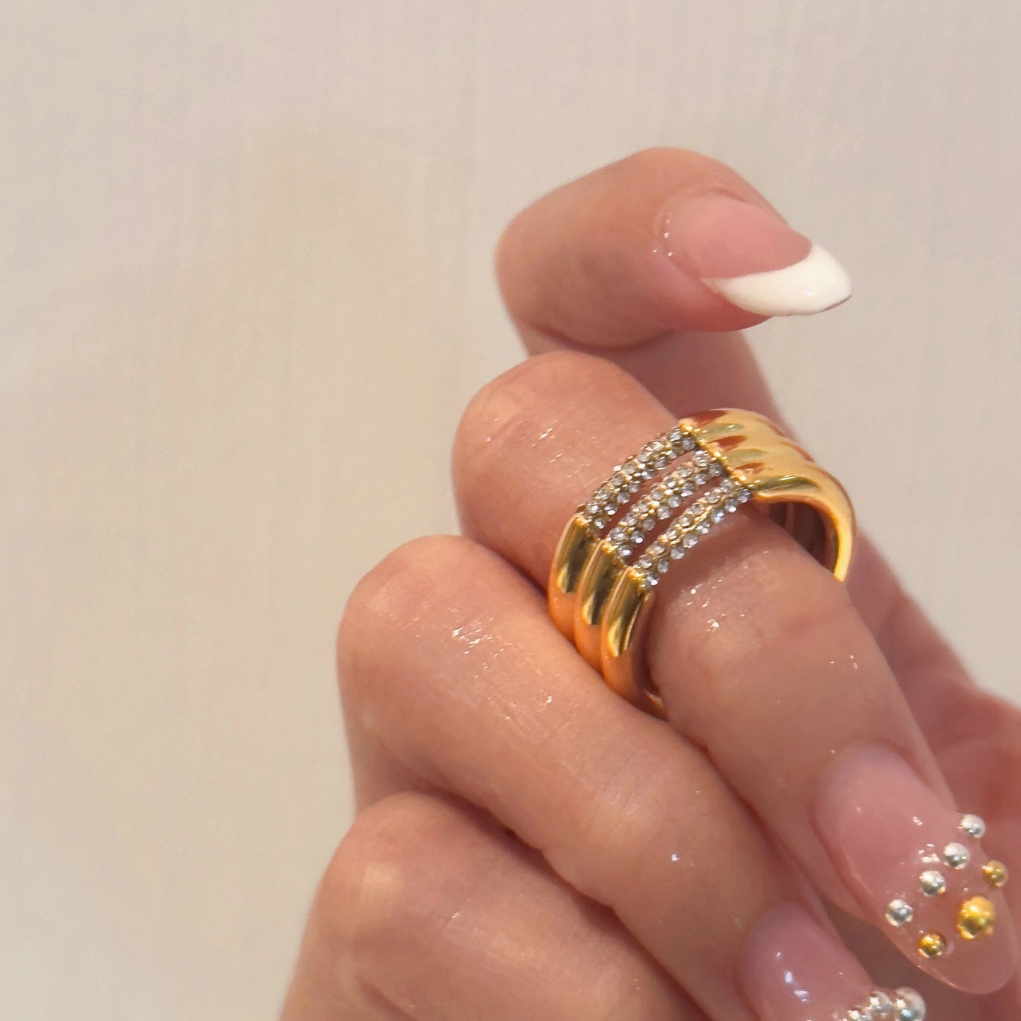 Luxe Phantom Ring