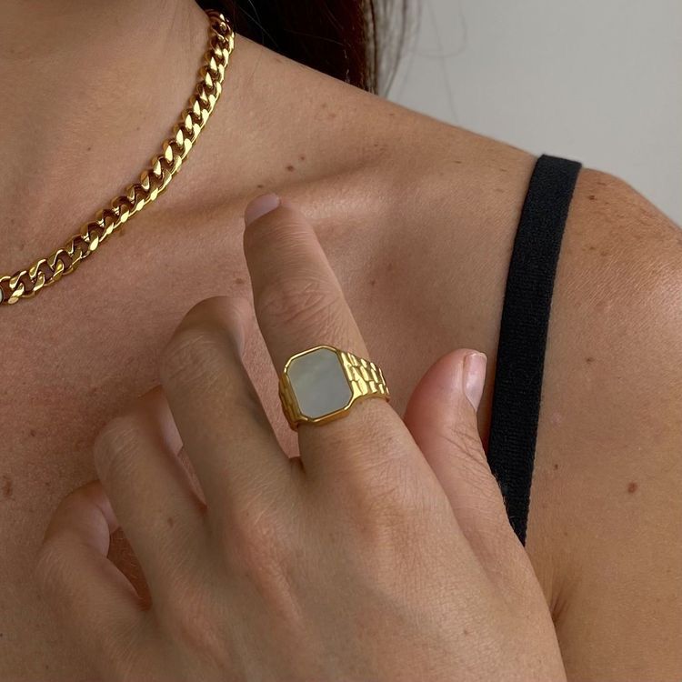 Goddess Pearl Signet Ring