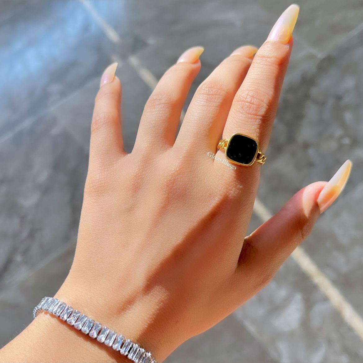 Noir Onyx