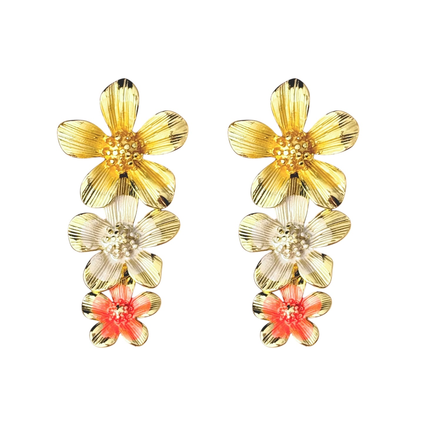 Daisy Vacay Studs -Tangerine
