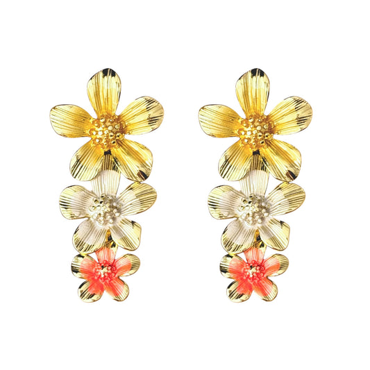 Daisy Vacay Studs -Tangerine