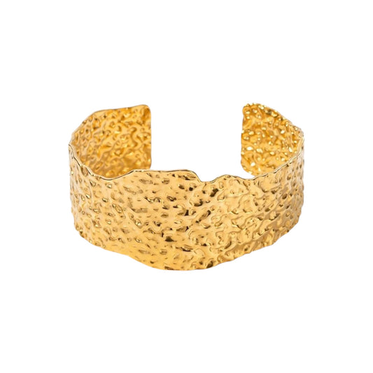 Sculpted Cuff -18K