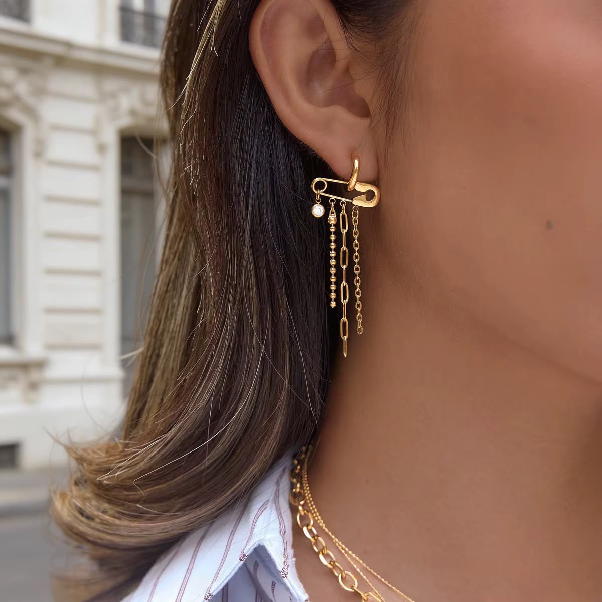 Surrèaliste Pin Dangler Studs