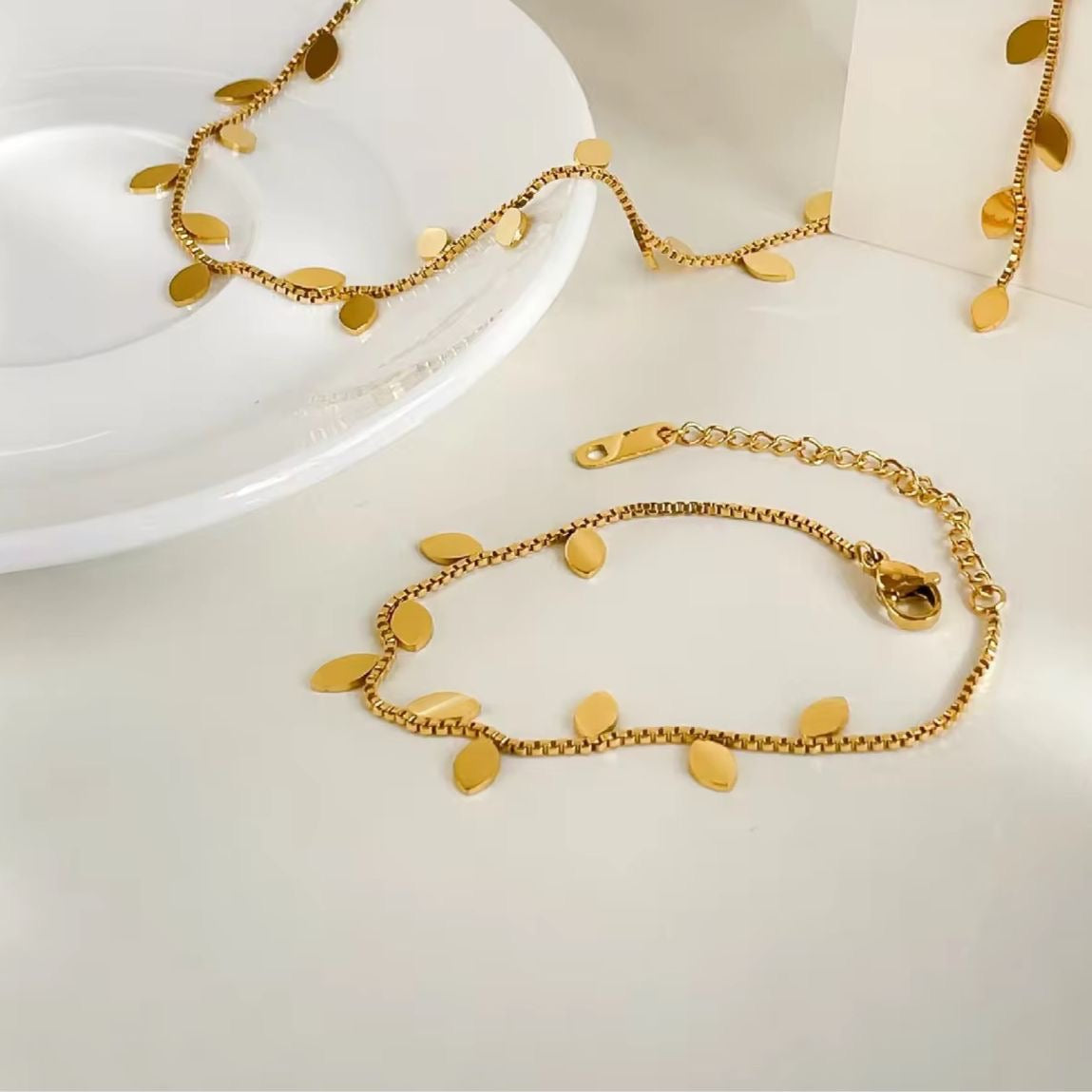 Leafy Affair Bracelet