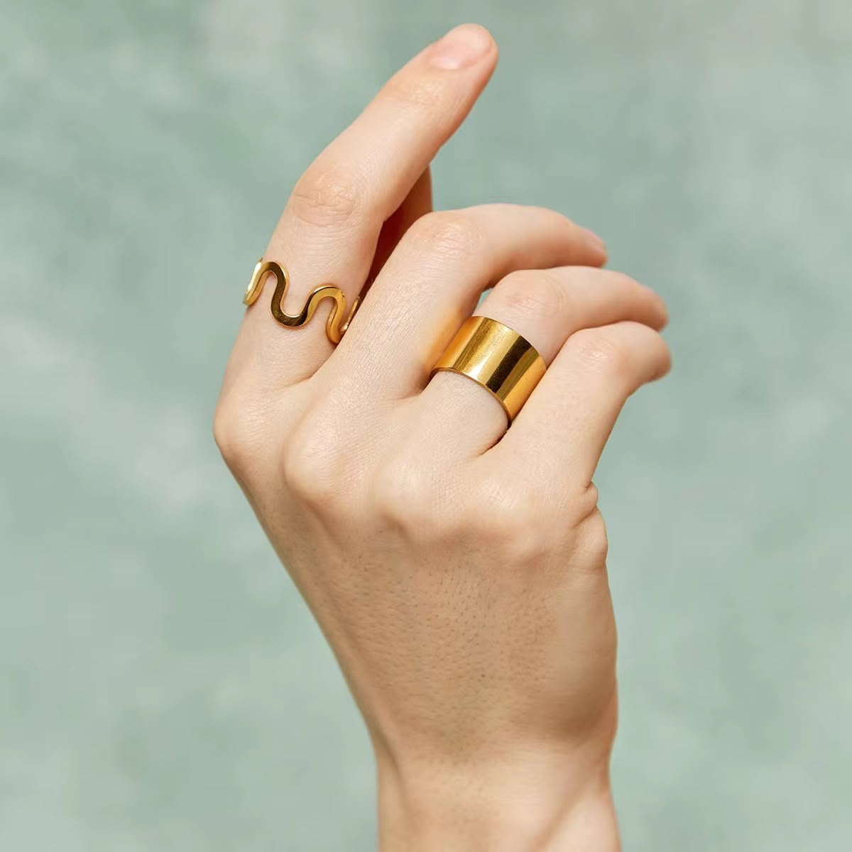 Curly Ring