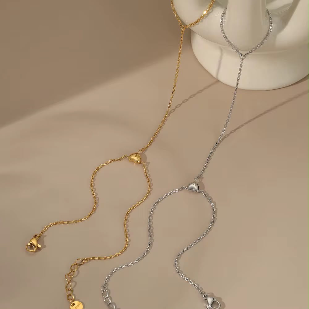 Petunia Heart Hand Chain
