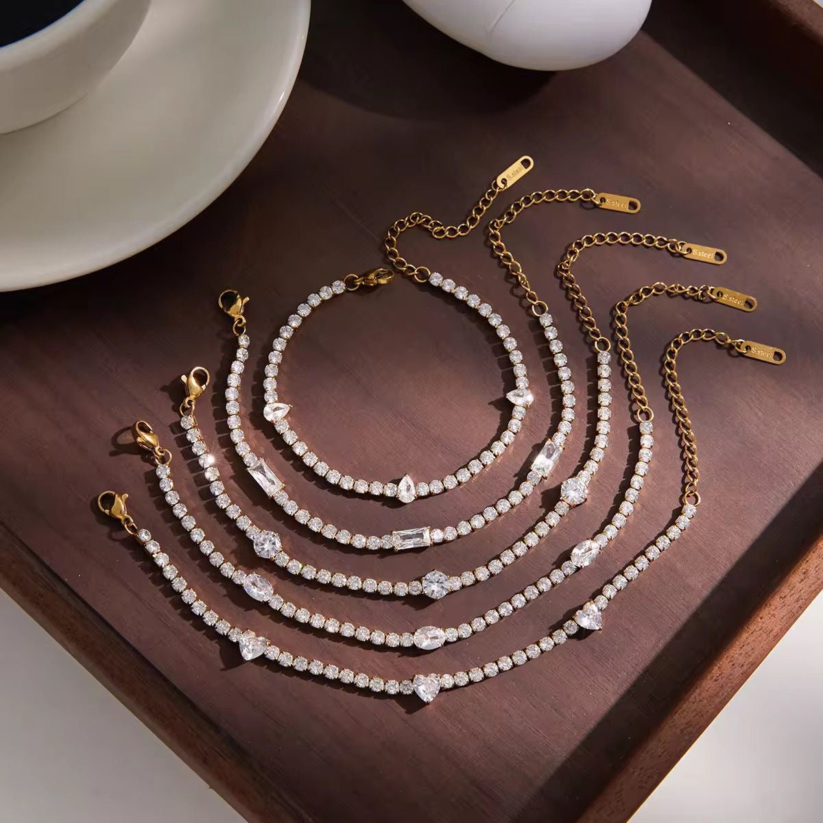 Halo Cut Luxus Tennis Bracelet
