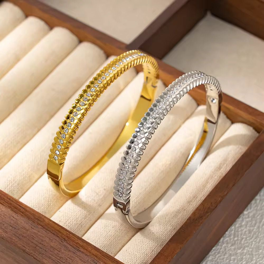 Valencia Bangle