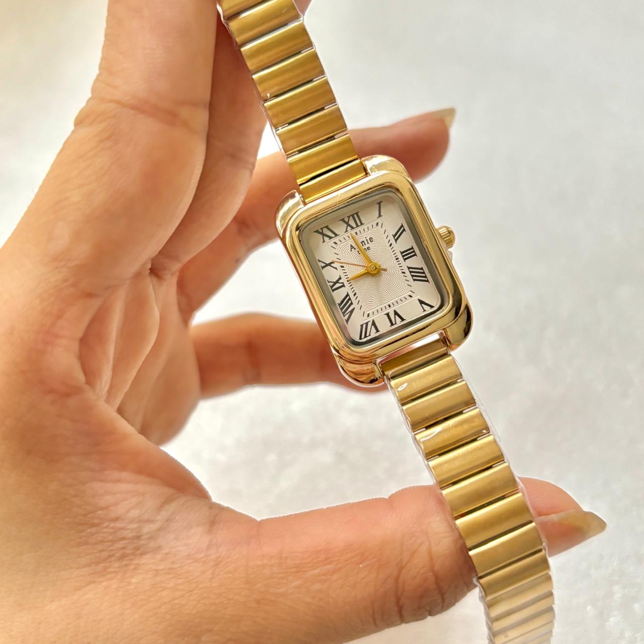 Cairo Vintage Pearly White Watch