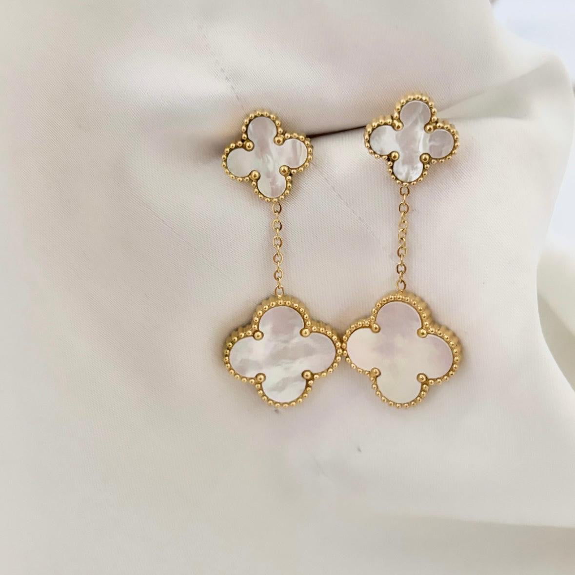 VC Pearle Drop Studs -18K