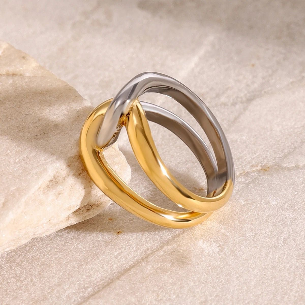 Knot Ring-Two Toned