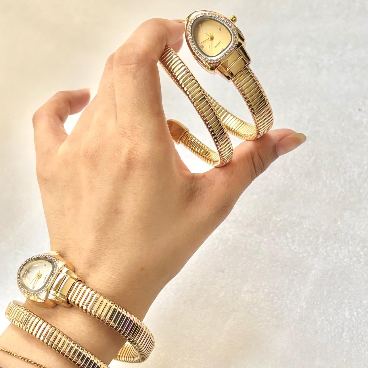 Serpenti Diamond X Gold Watch