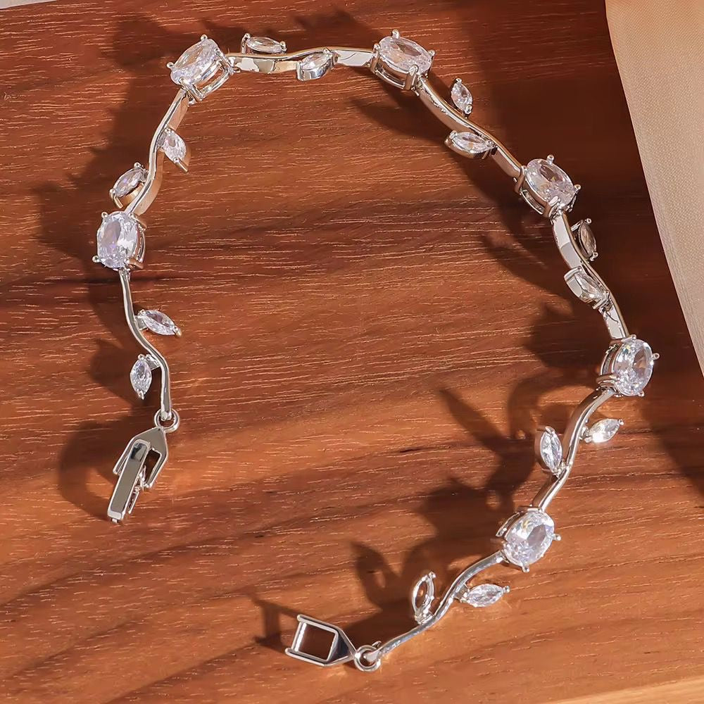 Élan Signature Bracelet -Silver
