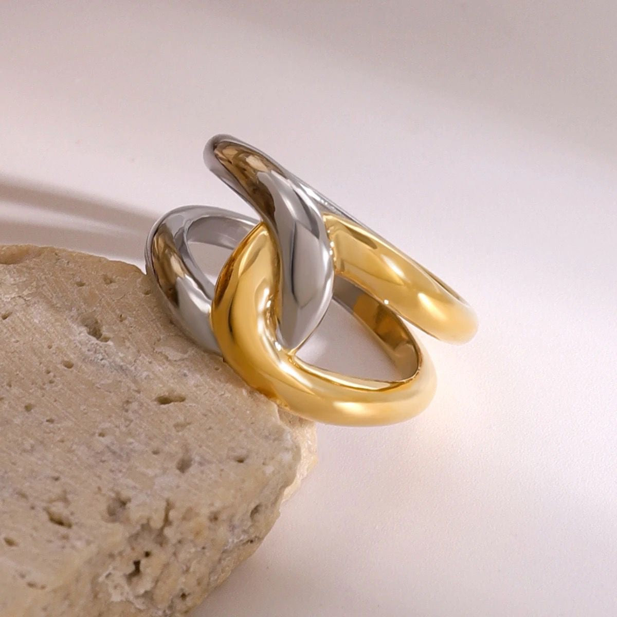 Knot Ring-Two Toned