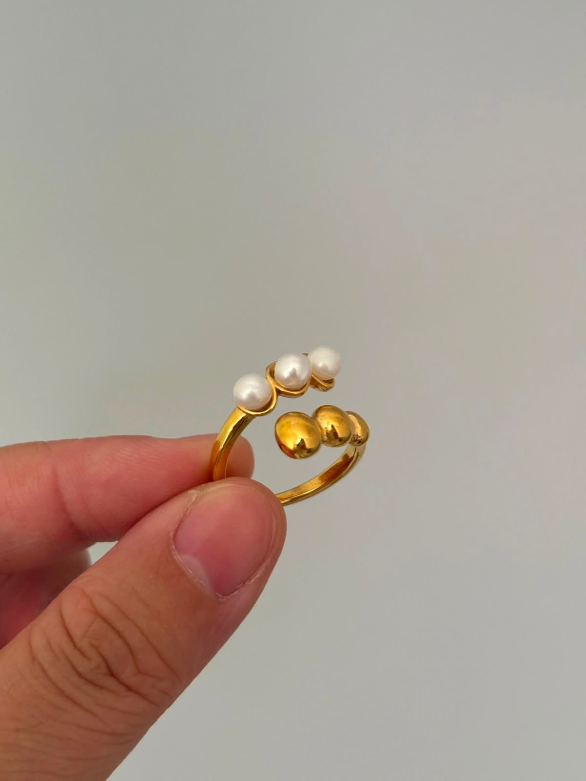 Pearl Criss Ring -Adjustable