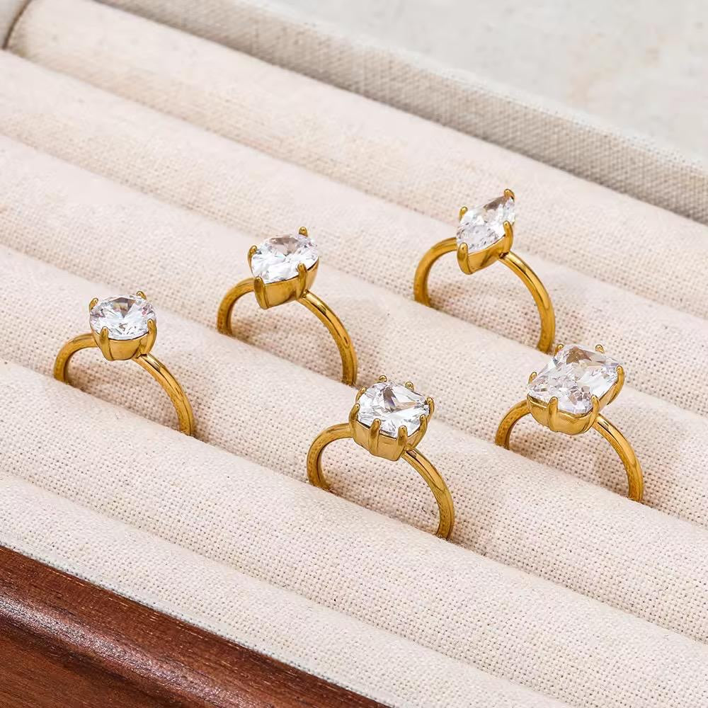 Mila Marquise Ring