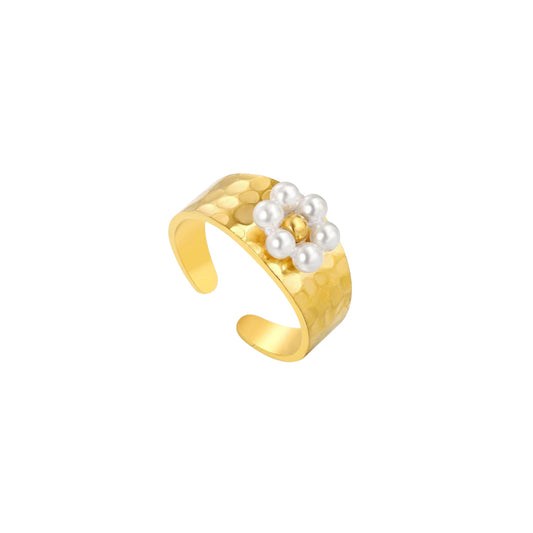 Perle Daisy Hammered Ring