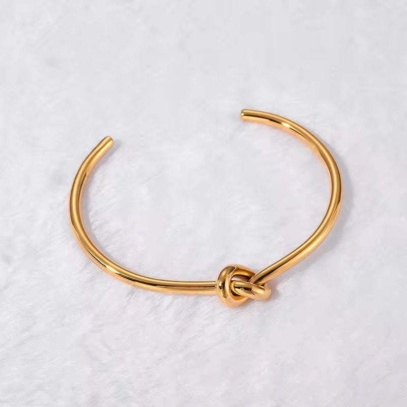 Knotted Cuff