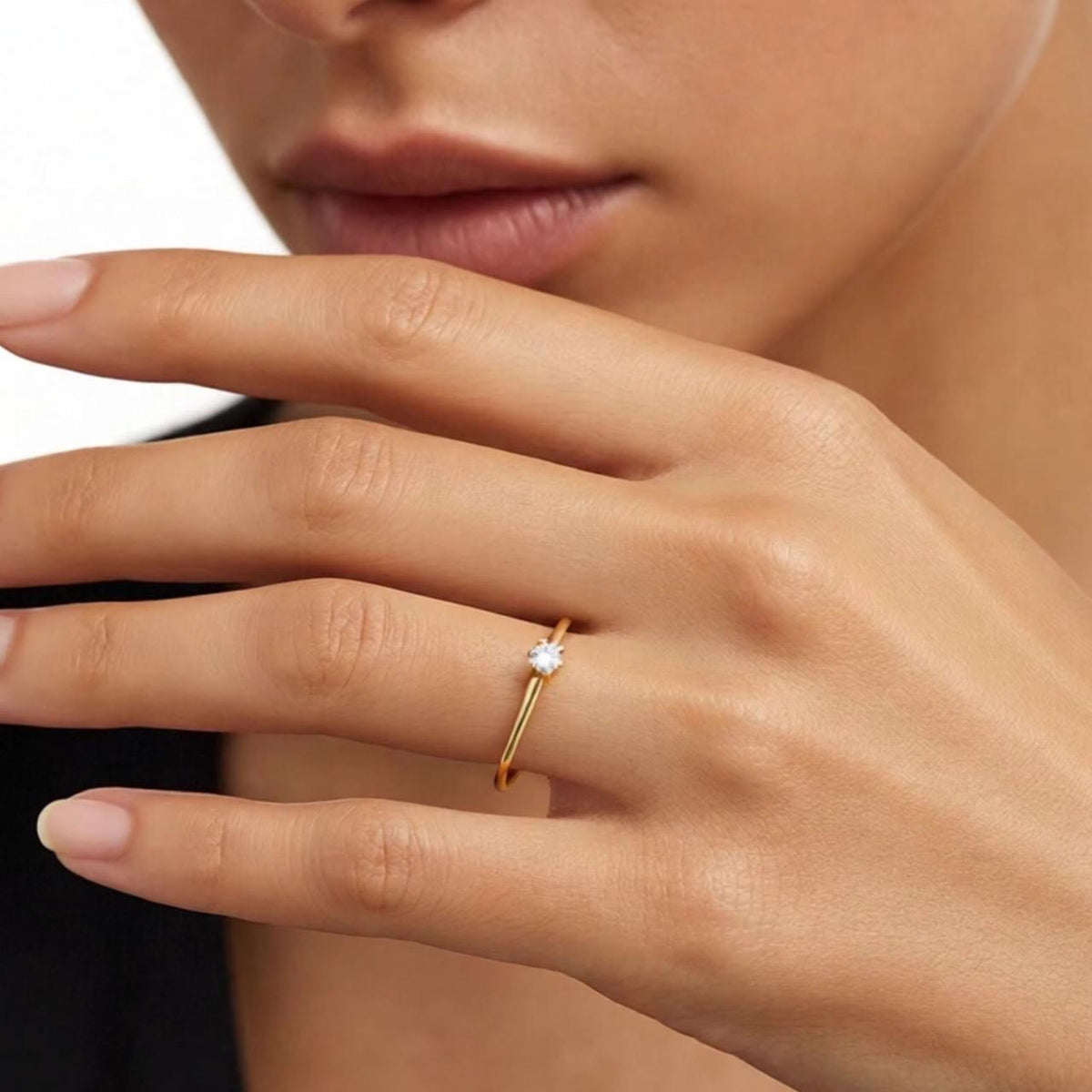 Solitaire Lumière Ring