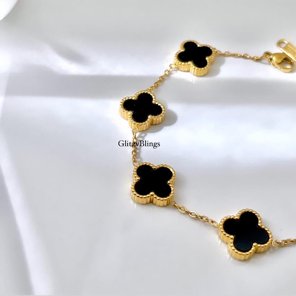 Luxe Black 5 Motifs Clover Bracelet