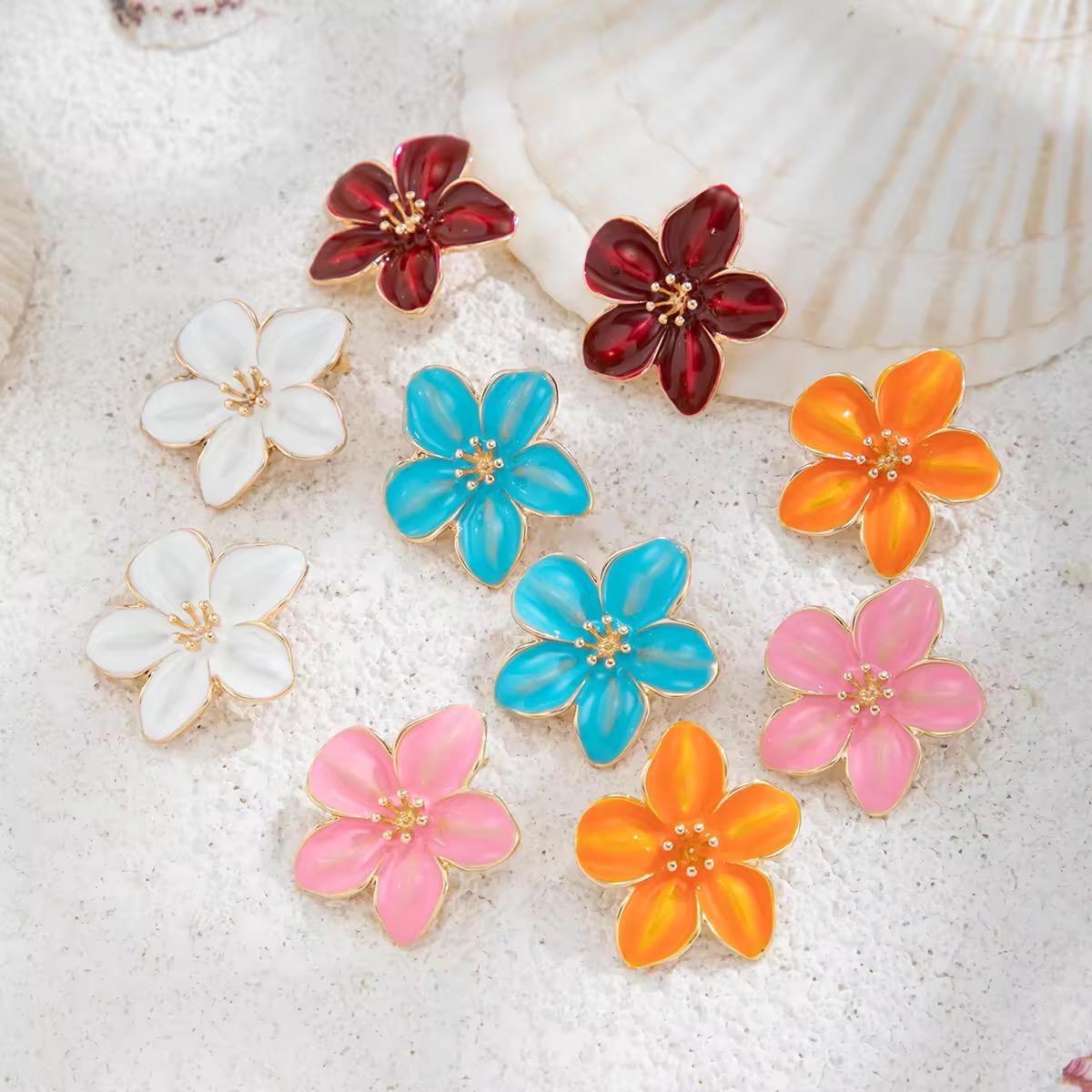 Hawaiin Flora Studs