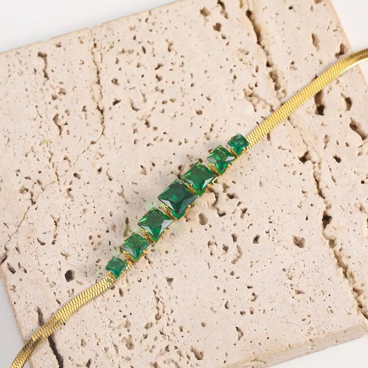 Bezel Emerald Anklet