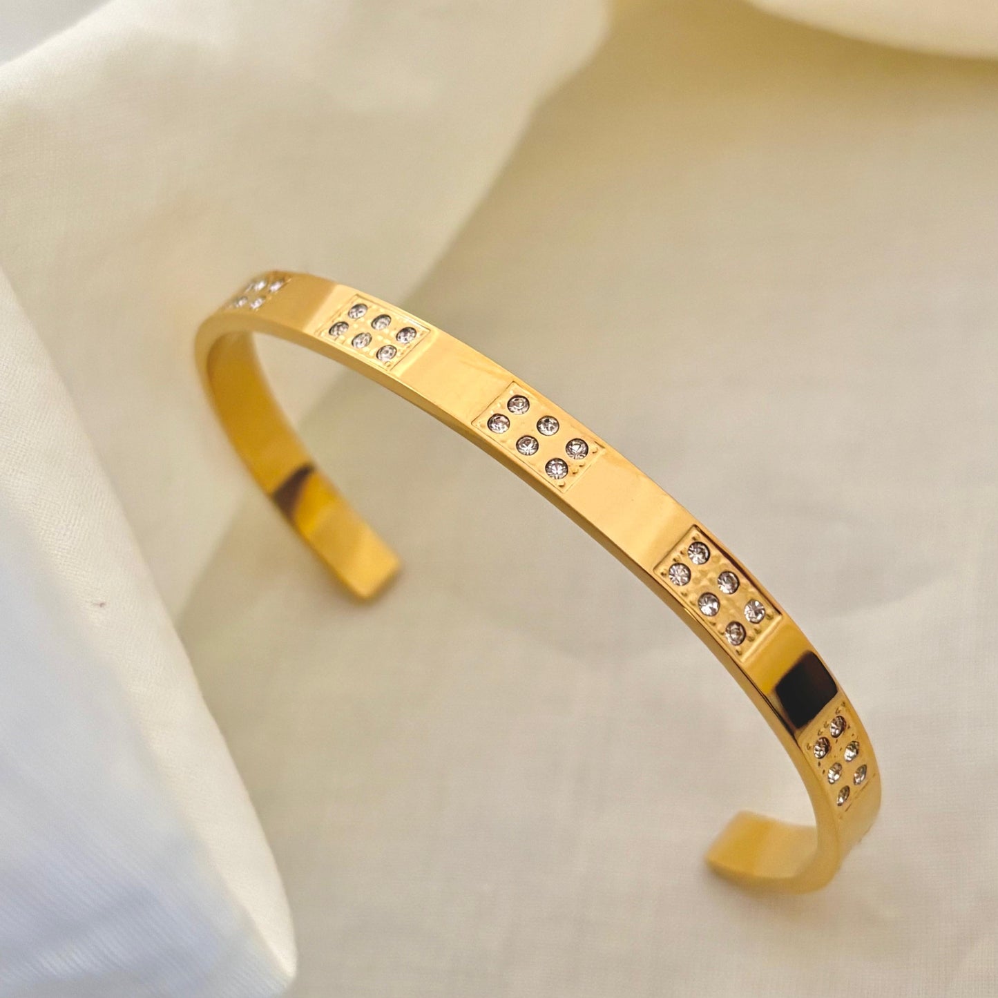 Celeste Cascade Signature Cuff