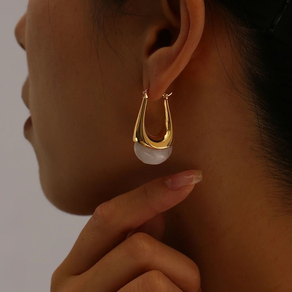 Gemma Drop Earrings -18K