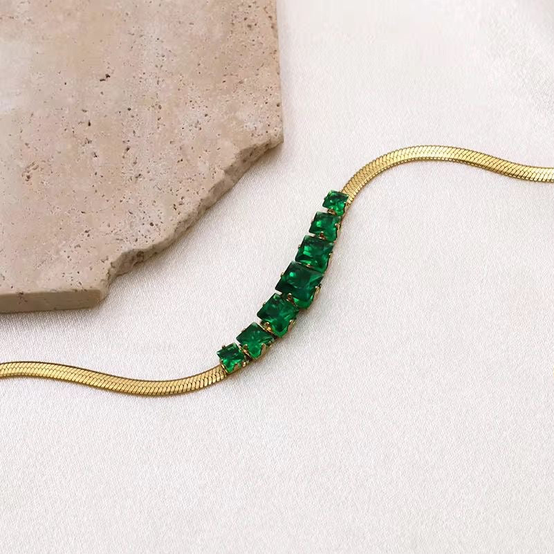 Bezel Emerald Anklet
