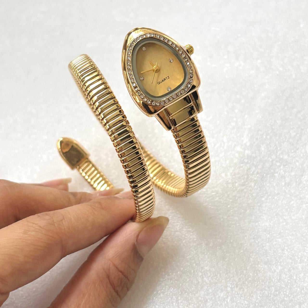 Serpenti Diamond X Gold Watch