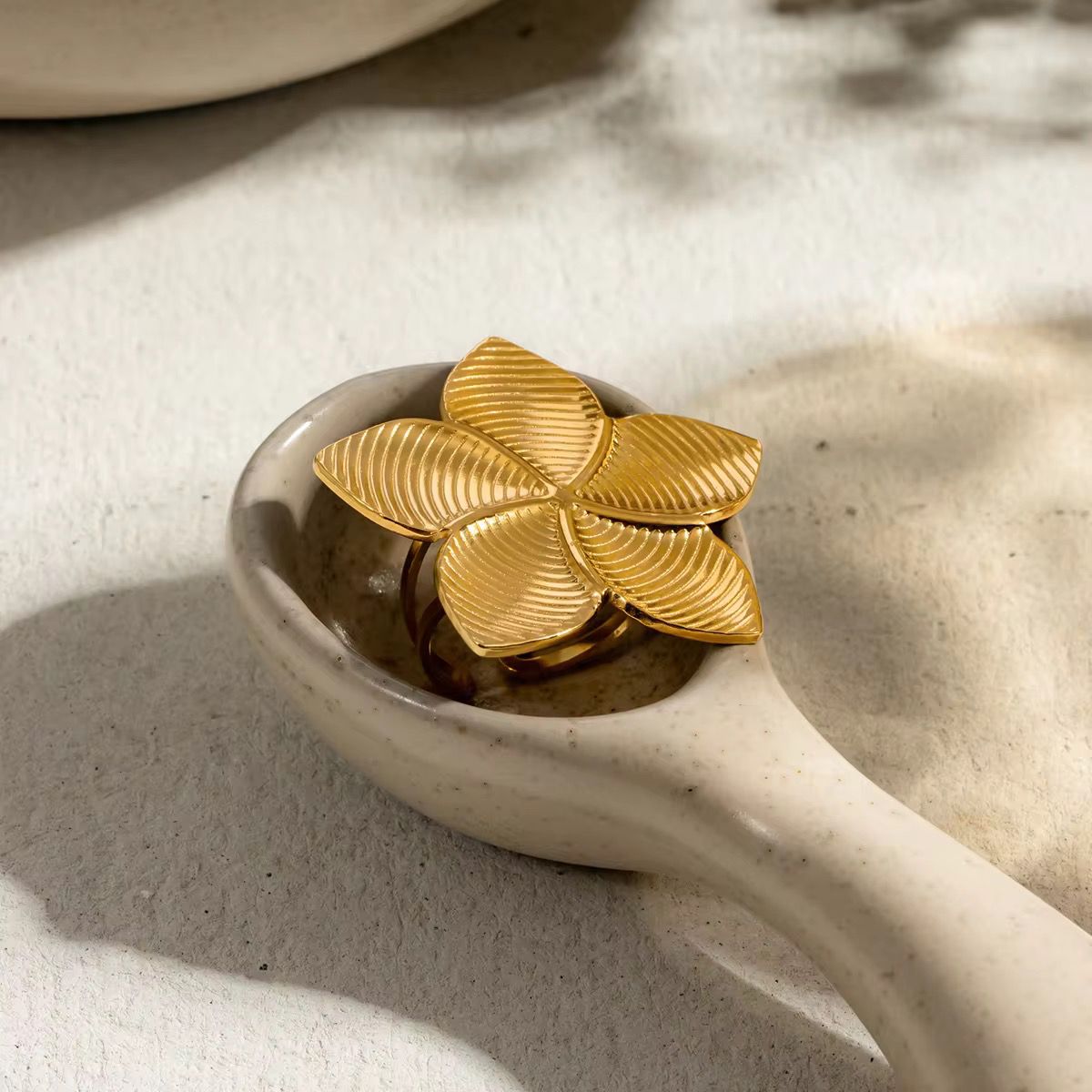 Flora Fantasy Statement Ring