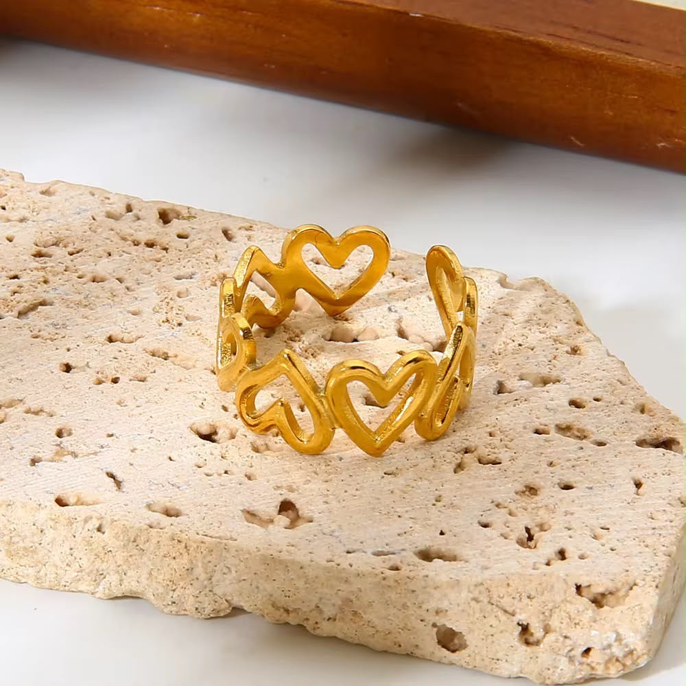 Hearty Loops Ring
