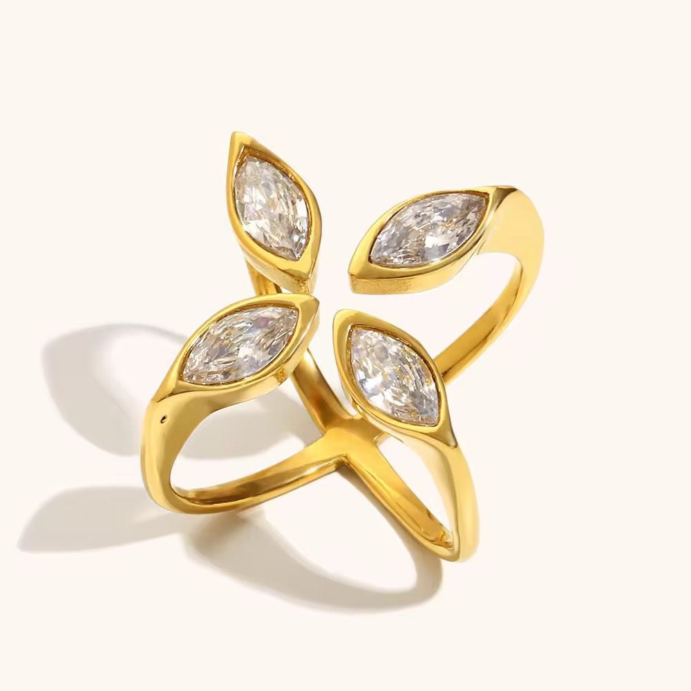 Elara Criss Cross Ring